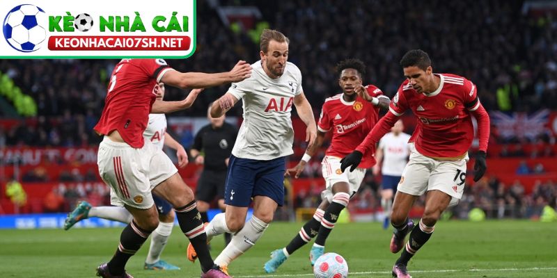 Man United trở lại Old Trafford: Chạm trán Tottenham lúc 23h30 ngày 17/02, Quỷ đỏ chịu áp lực buộc thắng 4 Kịch bản trận Man United vs Tottenham kịch tính